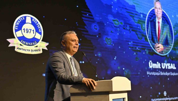 Muratpaşa Beledi̇ye Başkanı Uysal: “Antalya Bi̇li̇şi̇m Kenti̇ne Dönüşebi̇li̇r”