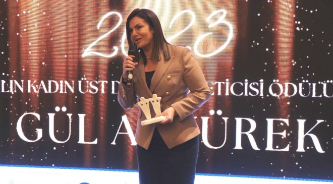 Tüi̇osb Başkanı Akyürek Baltaya Yılın Kadın Üst Düzey Yöneti̇ci̇si̇ Ödülü